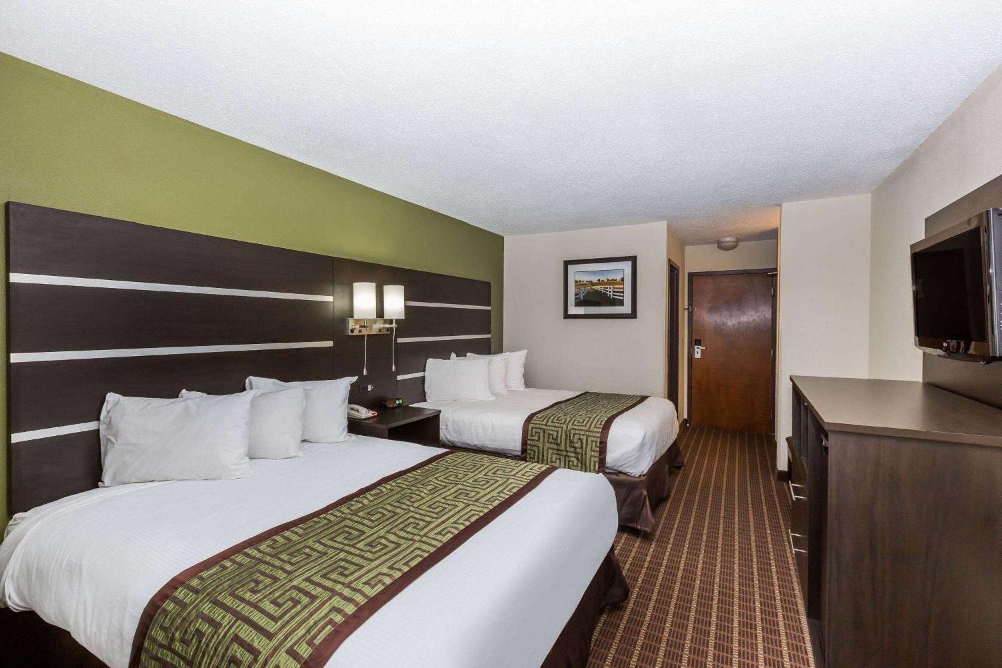 Baymont By Wyndham Louisville South I 65 Brooks Exteriér fotografie